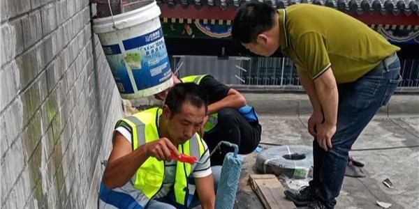 天溝防水的做法